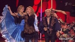 Любовь Успенская и цыганский шоу-театр «Табор возвращается» — «Гитара». Праздничный концерт к Дню работника сельского хозяйства. Фрагмент выпуска от 13.10.2019