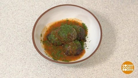 Сочные котлеты с зеленым маслом. Доброе утро. Фрагмент выпуска от 15.10.2019