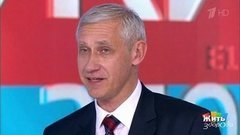 Совет за минуту: помощь по ОМС в другом регионе. Жить здорово! Фрагмент выпуска от 16.10.2019