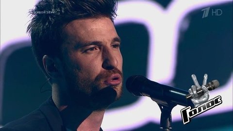 Ринат Альбиков. «Вернись в Сорренто». «Luna mezz'o mare». Голос 8. Слепое прослушивание. Фрагмент выпуска от 18.10.2019