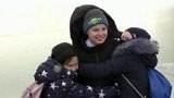 МЧС в Свердловской области наградило школьника, спасшего девочку