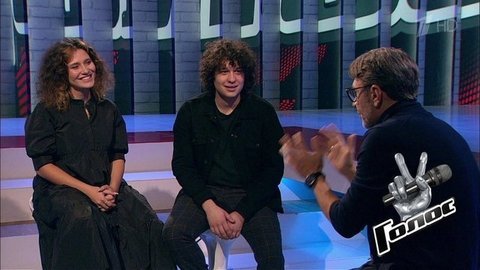 «Используйте силу своей прически!», — Сергей Шнуров перед Поединком Миланы Рахмановой и Антона Токарева. Голос 8. Фрагмент выпуска от 29.11.2019