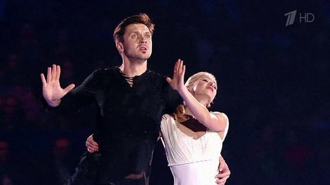 Татьяна Волосожар и Максим Траньков. Ледовое шоу Ильи Авербуха. Фрагмент выпуска от 01.12.2019