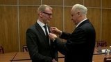 В Санкт-Петербурге наградили героев, спасших людей из ледяной воды