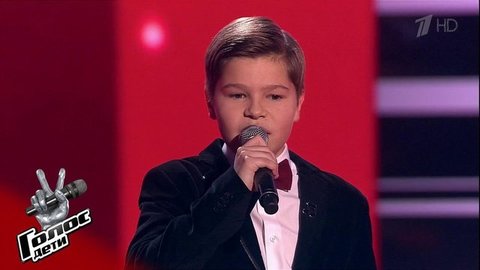 Богдан Хайруллин. «Let It Snow». Голос.Дети-7. Слепое прослушивание. Фрагмент выпуска от 06.03.2020