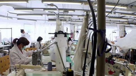 Французская промышленность перестраивается на коронавирусные рельсы