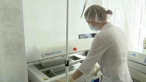 Уже 11 выздоровевших от коронавирусной инфекции стали донорами плазмы для лечения других людей