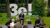 Владимир Зеленский решил подвести итоги первого года своего пребывания у руля Украины