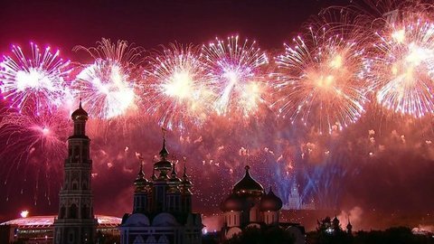 Праздничный салют, посвященный 75-й годовщине Великой Победы