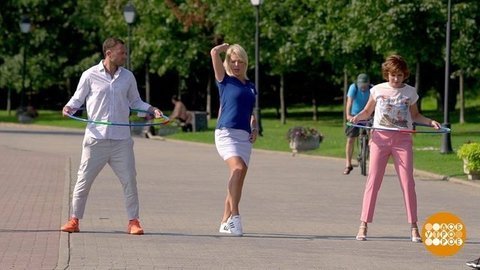 Как Тимур и Света хулахуп крутили. Доброе утро. Фрагмент выпуска от 29.06.2020