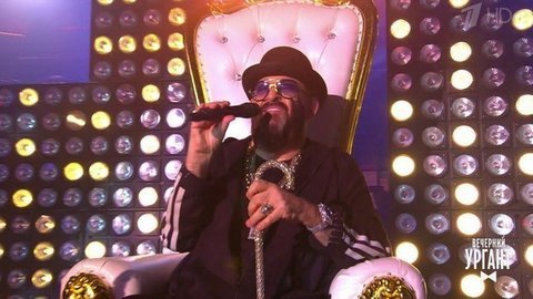 Михаил Шуфутинский, MOSKVIN, DJ CHELL, Иван Ургант, группа «Фрукты» и друзья — «Третье сентября». Вечерний Ургант. Фрагмент выпуска от 03.07.2020