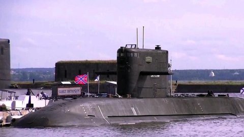 Осталось 20 дней на подготовку к главному военно-морскому параду в Санкт-Петербурге