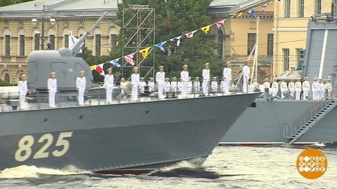 Главный военно-морской парад: палубы начищены, форма отглажена! Праздничный канал. Фрагмент выпуска от 26.07.2020