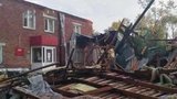 В Барабинске Новосибирской области введен режим ЧС из-за ураганного ветра и ливня