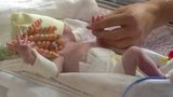 В Кемеровской областной больнице медики читают письма от мам и пап новорожденным, которым нужен особый уход