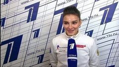 Софья Самодурова — об образе инопланетянки, осваивающейся на Земле, но возвращающейся домой