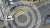 На улице Остоженка в Москве внедорожник сбил пешеходов