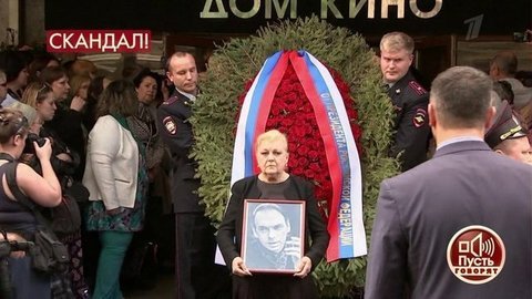 Сделку с квартирой Баталовых заверил «черный нотариус»? Пусть говорят