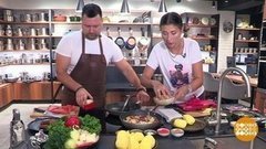 Кулинарный баттл: шеф-повар против многодетной мамы. Доброе утро. Фрагмент