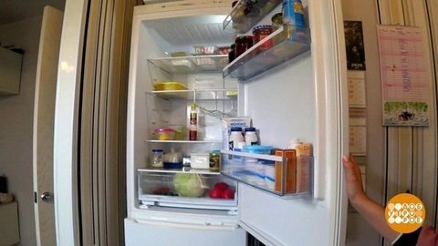 Откуда запах в холодильнике? Доброе утро. Фрагмент
