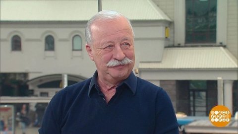 Леонид Якубович — о полях, чудесах и не только. Доброе утро. Фрагмент
