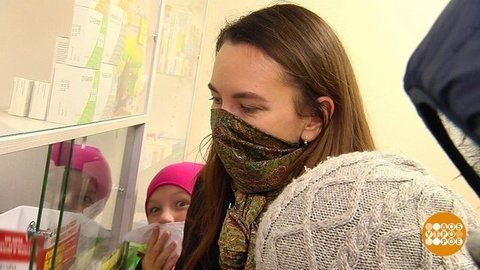 Шарфик вместо маски? Доброе утро. Фрагмент