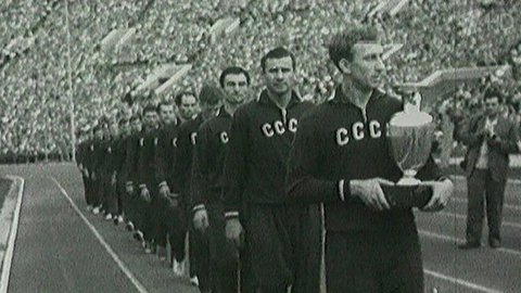 Скончался легендарный советский футболист Виктор Понедельник