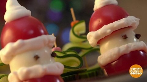 Закуска по-новогоднему. Доброе утро. Фрагмент