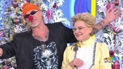 Новогодние фильмы глазами врачей; апельсин против мандарина; панкреатит. Жить здорово!