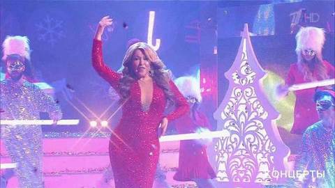 Mariah Carey — Ирина Дубцова — «All I Want For Christmas Is You». Новогодний маскарад на Первом. Фрагмент