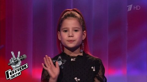 Полина Сюткина: «Я умею хлопать щеками»