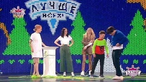 «Девочки, вы когда в последний раз видели распущенных парней?» Максим Галкин смутил солисток группы «Фабрика». Лучше всех! Фрагмент