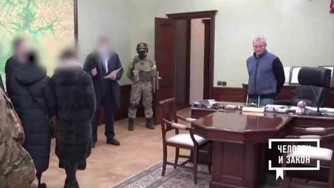 Телефонные мошенники; пранкеры под арестом; скандальная история любви и ненависти. Человек и закон