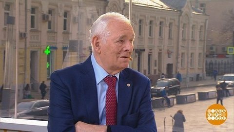Леонид Рошаль и его личный опыт вакцинации. Доброе утро. Фрагмент