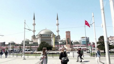 В Турции зафиксировали новый максимальный прирост новых случаев COVID-19
