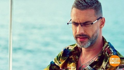 "Ничто не случается дважды". Новые серии — новые повороты. Доброе утро.