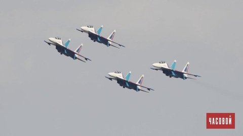«Стрижи» и «Русские витязи». Часовой