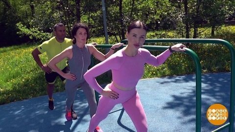 У скамейки становись! Доброе утро. Фрагмент