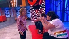 «А мы вам не мешаем? Может, нам уйти?» Ведущие разнимают перепалку в студии. Мужское / Женское. Фрагмент