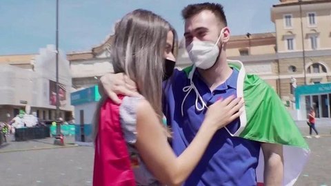 Чемпионат Европы по футболу стартует матчем между сборными Италии и Турции