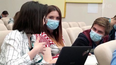 В Москве усилены антиковидные меры