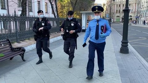 В Москве пройдут проверки ношения масок в общественном транспорте