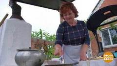 Кашу мясом не испортишь. Доброе утро. Фрагмент