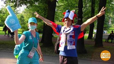 Болеть за наших: по-питерски! Доброе утро. Фрагмент