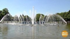 Жара. Фонтаны. Не нырять! Доброе утро. Фрагмент