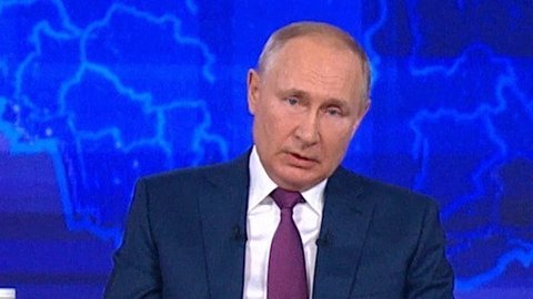 «Государство обращает на это внимание, меры принимаются», — президент о росте цен на продовольствие. Фрагмент Прямой линии 2021