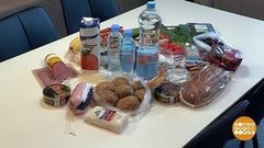 «Продуктовая корзина» для пикника. Доброе утро. Фрагмент