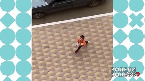 Как пойти первый раз в магазин и принести «голенький хлеб»? Видели видео? Фрагмент