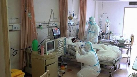 В России за сутки выявили 23 704 случая коронавируса