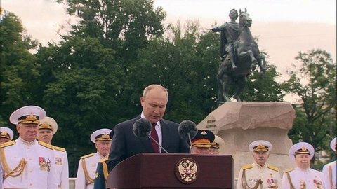 В Санкт-Петербурге состоялся Главный военно-морской парад в честь Дня ВМФ